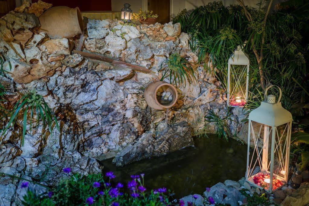Kanela Gasthof Alykes (Zakynthos)