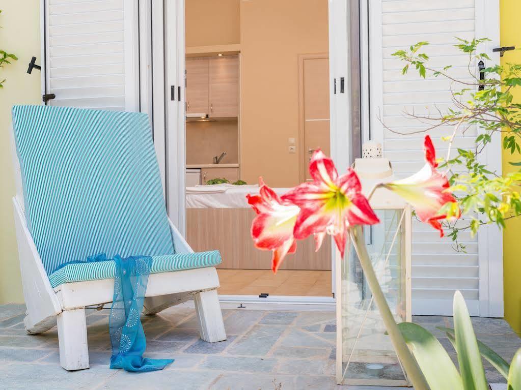 Kanela Pensionat Alykes (Zakynthos)